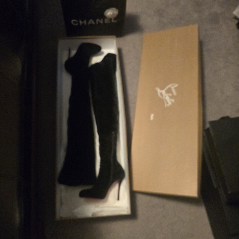 CHRISTIAN LOUBOUTIN Classe Velvet 100 Velvet stretch